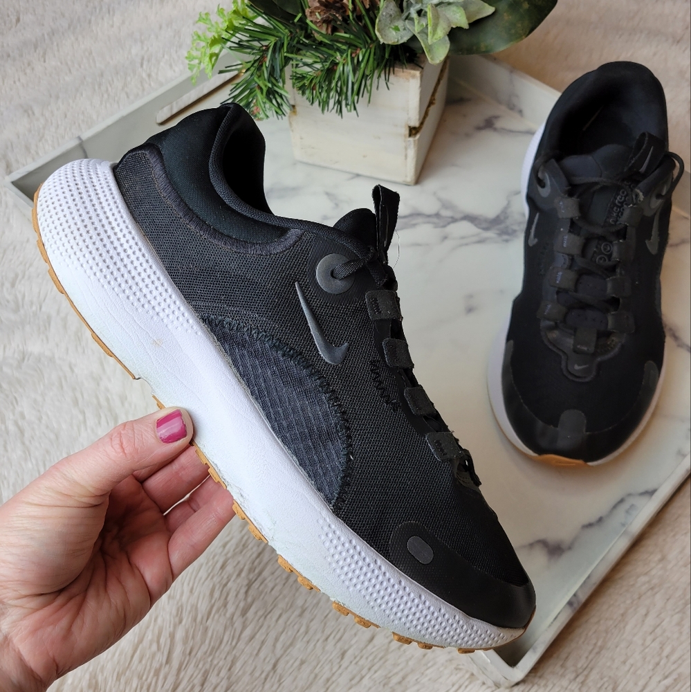 Nike Black React Escape Run Running Sneakers Size… - image 3